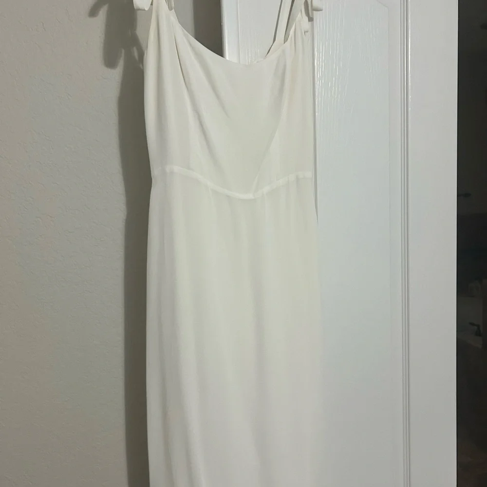 Besse reformation white dress size 4 - Picture 3 of 7